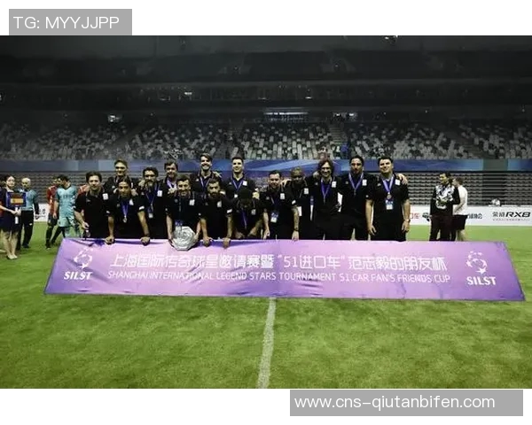 荷兰足球的辉煌历程与未来展望：从橙色梦之队到世界舞台的传奇之路